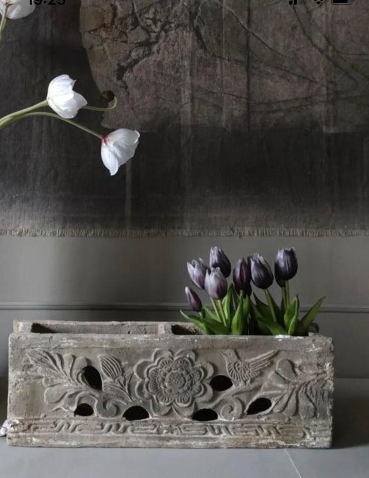 Betonnen Bloembak met Ornamenten, Huis en Inrichting, Woonaccessoires | Overige, Gebruikt, Ophalen