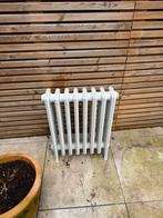 Gietijzeren Radiator - Klassiek Design, Doe-het-zelf en Verbouw, Verwarming en Radiatoren, 30 tot 80 cm, Radiator, Ophalen of Verzenden
