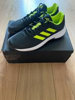 Tennisschoenen Adidas Gamecourt 2 maat 44., Ophalen of Verzenden, Zo goed als nieuw, Wit, Sportschoenen