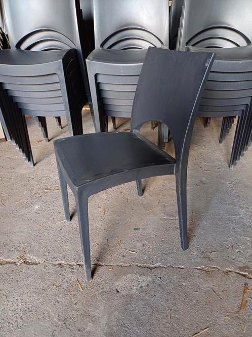 43 x stapelstoelen stackchairs terrasstoelen partij stoelen, Huis en Inrichting, Stoelen, Gebruikt, Vijf, Zes of meer stoelen