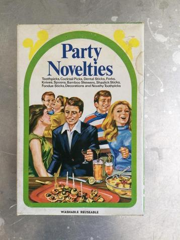 Retro party movelties - cocktailprikkers– Made in Hong Kong beschikbaar voor biedingen