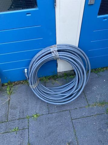 Kabel 4x10 38meter 4x10 8meter beschikbaar voor biedingen