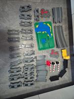 Duplo Treinrails + Elektrische Locomotief (VV), Kinderen en Baby's, Speelgoed | Duplo en Lego, Ophalen of Verzenden, Zo goed als nieuw