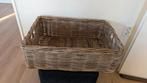 Rieten kast/lectuurmand, Huis en Inrichting, Ophalen, Nieuw