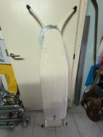 Strijkplank - Handig en compact!, Ophalen, Gebruikt, Strijkijzer met snoer