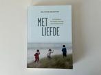 Met Liefde - Willemien Bloemink, Ophalen of Verzenden, Zo goed als nieuw, Overige onderwerpen