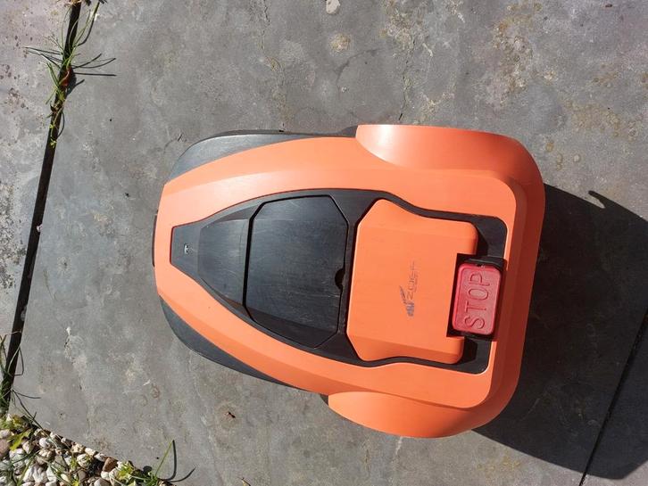 betsie Zoef Robotmaaier 1500m2, Tuin en Terras, Robotmaaiers, Gebruikt, Ophalen of Verzenden