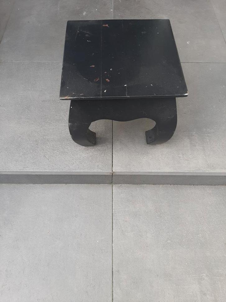 Zwart houten tafeltje / krukje, Antiek en Kunst, Antiek | Meubels | Tafels, Ophalen of Verzenden