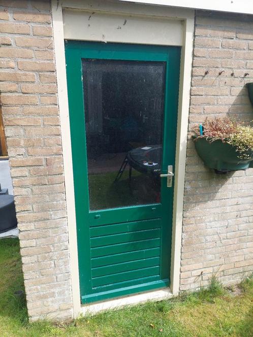 Schuurdeur kozijn iroko, Doe-het-zelf en Verbouw, Kozijnen en Schuifpuien, Gebruikt, Deurkozijn, Hout, 150 tot 225 cm, 75 tot 150 cm