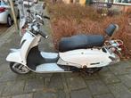 Witte scooter znen aurora 2 2009 opknapper, Fietsen en Brommers, Snorfietsen en Snorscooters, Gebruikt, Benzine, Ophalen, Overige merken