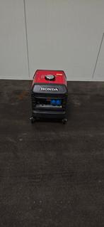 Honda eu30is  inverter   super stil aggregaat/generator, Ophalen, Benzine, Geluidgedempt, Zo goed als nieuw