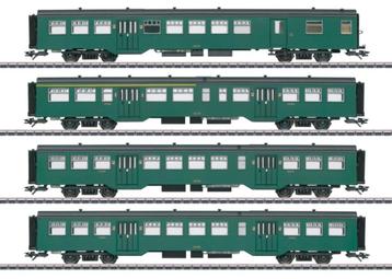 Märklin 43546 - Set Personenrijtuigen M2 - SNCB / NMBS beschikbaar voor biedingen