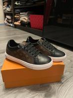 Louis Vuitton sneakers maat 32 incl doos, Kinderen en Baby's, Jongen of Meisje, Schoenen, Nieuw, Ophalen of Verzenden