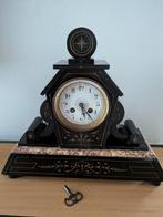 Antieke zwart marmeren schouw klokstel, Ophalen