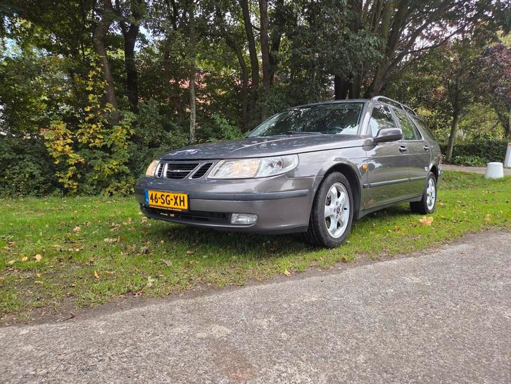 Saab 9-5 2.0 T Estate 2006 Grijs, Auto's, Saab, Bedrijf, Saab 9-5, Benzine, D, Stationwagon, Handgeschakeld, Origineel Nederlands