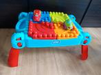 Mega bloks tafel met 2 autos, Ophalen of Verzenden, Zo goed als nieuw