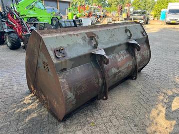 Eurosteel BUCKET grondbak volumebak Volvo (bj 2005) beschikbaar voor biedingen