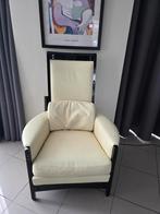 Giorgetti Peggy fauteuil leer met zwart hout nette staat, Ophalen, Gebruikt, Minder dan 75 cm, Klassiek Italiaans design tijdloos