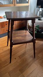 Oud eiken plantentafeltje met een verdieping., Ophalen