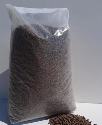 Organische mest, 16kg per zak, voor gazon/tuin beschikbaar voor biedingen