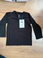 Zwart WE shirt maat 92, nieuw met V-hals, Kinderen en Baby's, Kinderkleding | Maat 98, Ophalen of Verzenden, Nieuw, Jongen of Meisje