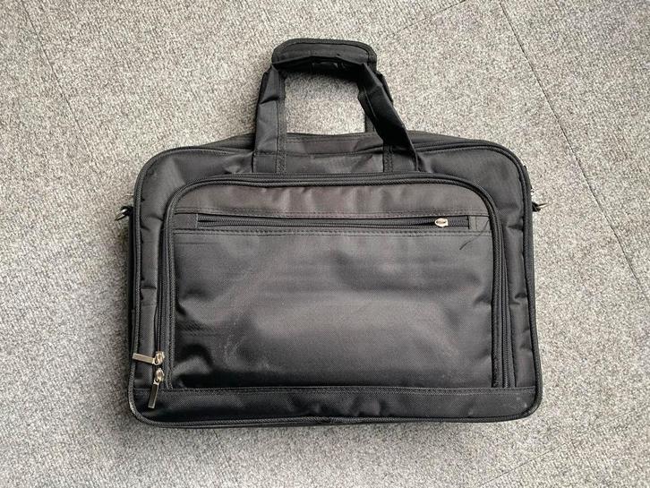 Laptoptas - Ongebruikt, Zeer Goede Staat, Computers en Software, Laptoptassen, Zo goed als nieuw, Aktetas, 15 inch, Ophalen of Verzenden