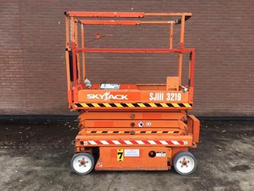 Schaarhoogwerker SKyjack SJ3219 beschikbaar voor biedingen