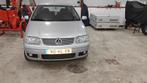Volkswagen Polo 1.4 44KW 2001 Grijs, Auto's, Voorwielaandrijving, 450 kg, 4 cilinders, Origineel Nederlands