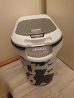 Voerbak 12kg, Ophalen, Zo goed als nieuw