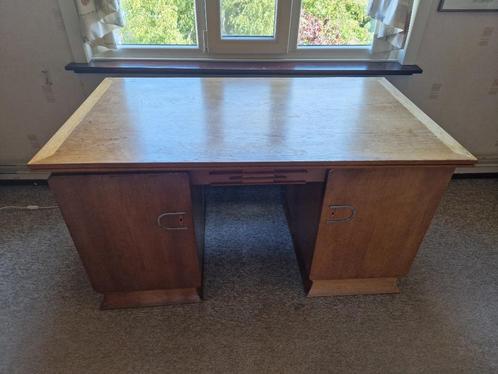 Antiek bureau met twee kasten, Antiek en Kunst, Antiek | Kantoor en Zakelijk, Ophalen