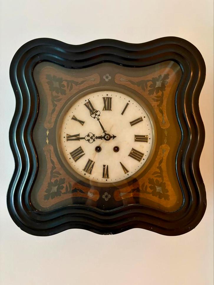 19e-eeuwse Oeil de Boeuf klok – zeldzaam verzamelobject, Antiek en Kunst, Antiek | Klokken, Ophalen of Verzenden