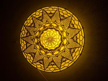 Gehaakte wand of plafond lamp beschikbaar voor biedingen