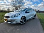 Kia (Pro) Cee d 1.6 GDI Sporty Wagon 2013 Grijs nw apk, Auto's, Voorwielaandrijving, 1591 cc, 4 cilinders, Leder en Stof