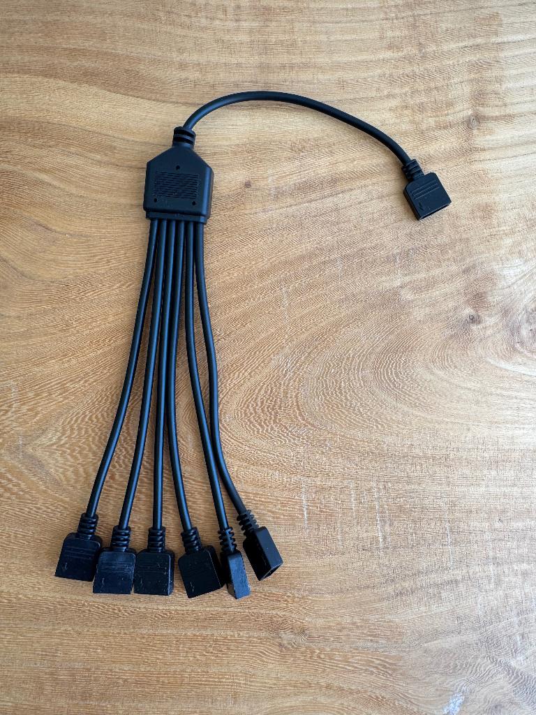EK-D-DRG 6-way Splitter Kabel, Ophalen of Verzenden, Zo goed als nieuw, Minder dan 2 meter, Overige kabels