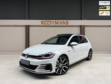 Volkswagen GOLF 2.0 TSI GTI Performance PANO/LEDER/DCC/CAMER beschikbaar voor biedingen