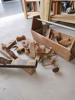 Oud gereedschap hout schaven en oude kist, Ophalen of Verzenden