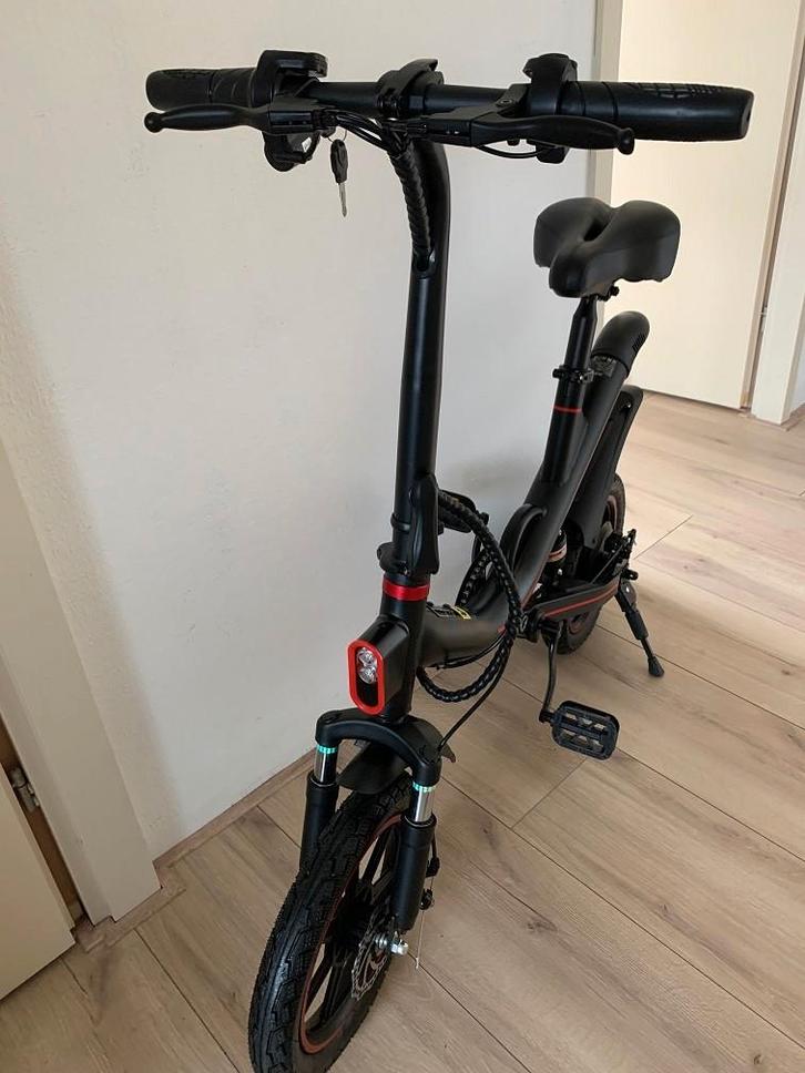 (NIEUW) OUXI-V-PRO)voor kerst surpice voor mooi cadeau.., Fietsen en Brommers, Snorfietsen en Snorscooters, Nieuw, Overige merken