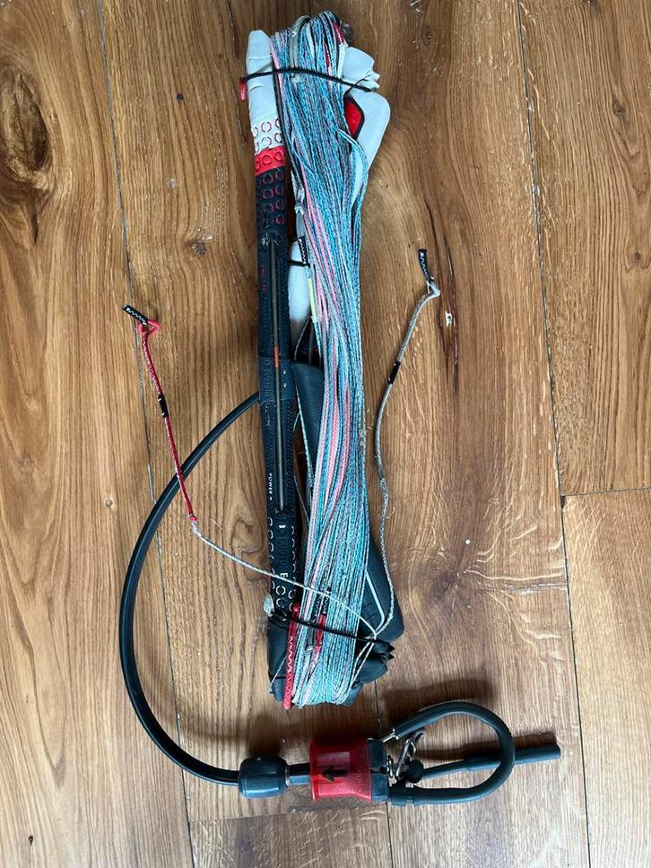 Duotone Kitesurf Clickbar 2022/2023, Watersport en Boten, Kitesurfen, Gebruikt, 9 m², Geen board, Ophalen of Verzenden