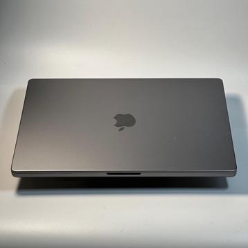 MacBook Pro 16'' M1 Pro, 32GB, 512GB SSD beschikbaar voor biedingen