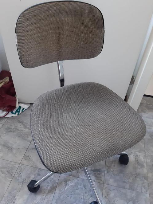 bureaustoel, Huis en Inrichting, Bureaustoelen, Gebruikt, Bureaustoel, Beige, Ergonomisch, Ophalen of Verzenden