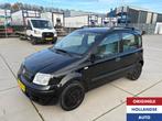 Fiat Panda 1.2 Airco Zwart 1e Eigenaar 4 Seizoen Banden, Voorwielaandrijving, Gebruikt, Met garantie (alle), Zwart