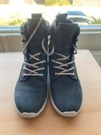 Mooie nieuwe schoenen, Nieuw, Ophalen of Verzenden, Grijs, Two day