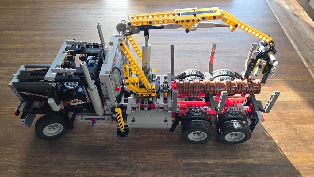 Lego Technic 9397 Bomentruck - Compleet met Instructies, Kinderen en Baby's, Speelgoed | Duplo en Lego, Ophalen of Verzenden, Zo goed als nieuw