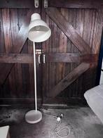 Mooie staande lamp van IKEA, Huis en Inrichting, Ophalen, Zo goed als nieuw, 150 tot 200 cm