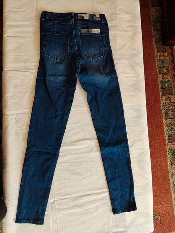 Mt 36, Jeans. Super skinny. Nieuw!! beschikbaar voor biedingen