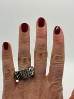 Z407 Prachtige zilveren Buddha to Buddha ring maat 19, 19 tot 20, Ophalen of Verzenden, X, Dame