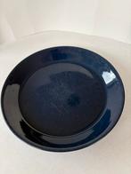 Arabia (Iittala) teema blauw bord. 19 cm, Huis en Inrichting, Gebruikt, Keramiek, Ophalen of Verzenden, Bord(en)