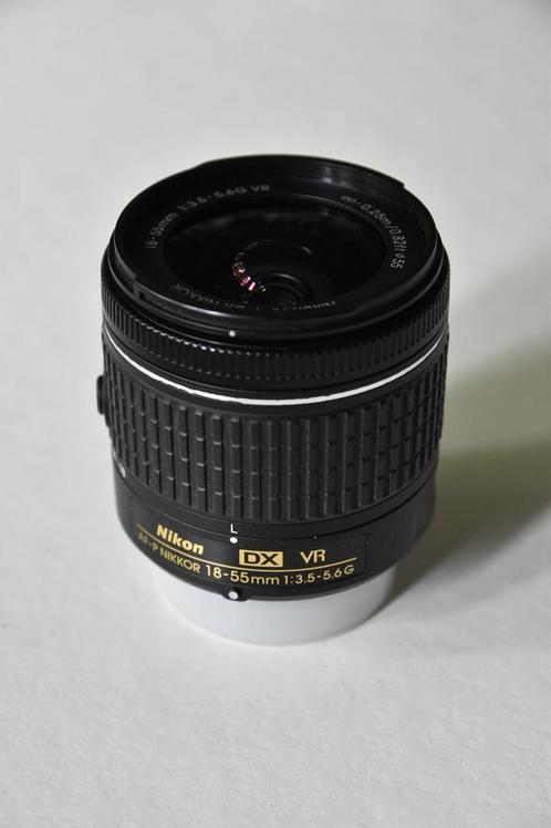 Nikon af-p 18-55mm zoomlens, Audio, Tv en Foto, Fotografie | Lenzen en Objectieven, Zo goed als nieuw, Standaardlens, Ophalen of Verzenden
