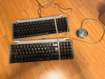 Vintage Apple Toetsenbord & Puck Muis Set beschikbaar voor biedingen