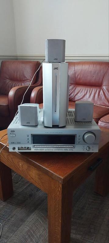 JVC RX-5062 Versterker met 3.1 Speakers beschikbaar voor biedingen